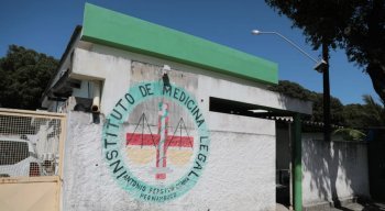 O filho do taxista foi o Instituto de Medicina Legal (IML) para liberar o corpo do pai