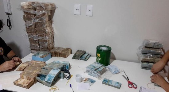 Polícia Federal realiza operação em vários estados brasileiros