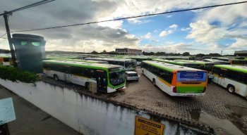 Protesto de rodoviários na garagem da Caxangá em Jardim Brasil