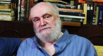 A Lei, batizada de Aldir Blanc, é em homenagem ao escritor e compositor que morreu de covid-19