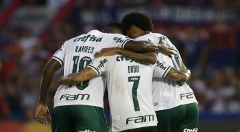 A noite desta quarta-feira (16) marcará a retomada da Libertadores para três equipes brasileiras