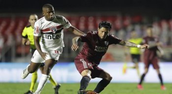 O São Paulo empatou em 2 a 2, em jogo da 3ª rodada do grupo D da Copa Libertadores disputado, no estádio do Morumbi.