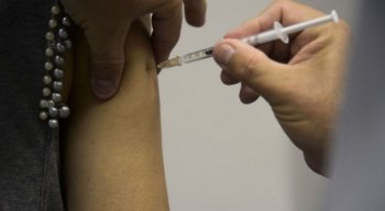 Especialistas ouvidos pelo Estadão afirmam que poderá levar meses para que crianças e adolescentes sejam vacinados