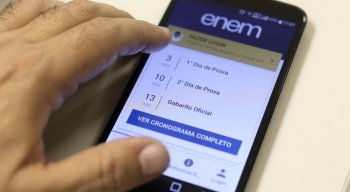 Por causa da pandemia do coronavírus, as provas do Enem 2020 foram adiadas para os dias 17 e 24 de janeiro de 2021 (versão impressa); e 31 de janeiro e 7 de fevereiro de 2021 (versão digital)