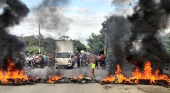 O ato de protesto era por mais segurança e transporte público.