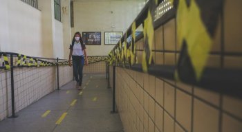 A Justiça decidiu suspender o retorno das aulas presenciais em Pernambuco