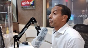 Professor Lupércio participou da sabatina da Rádio Jornal nesta terça-feira (6)