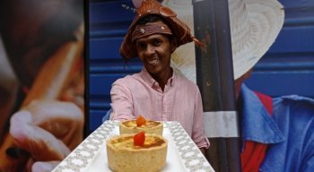 Chef Rivandro França ensina receita de torta salgada com ovos de cordorna no Dia Mundial do Ovo