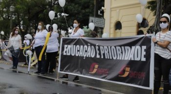 Donos de escolas particulares e pais de alunos querem o retorno das aulas presenciais para a educação infantil e ensino fundamental