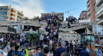 Terremoto atingiu região do Mar Egeu, entre a Turquia e a Grécia, e deixou mortos e feridos nos dois países