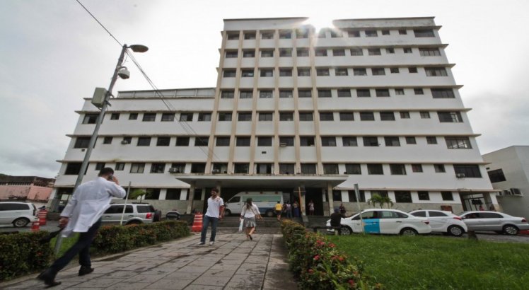 Parentes de uma menina de 4 anos questionam atestado de óbito entregue pelo Hospital Barão de Lucena