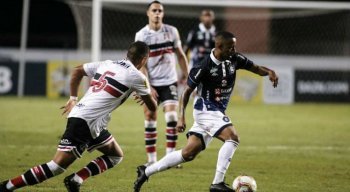 Santa Cruz jogou contra o Remo fora de casa