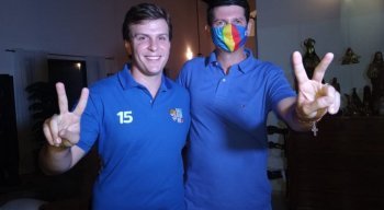 O emedebista encabeça a chapa "Petrolina com Força e União", que reúne 15 partidos