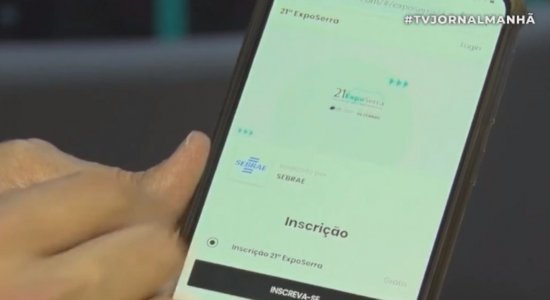 A novidade desta edição tem sido o formato híbrido, uma feira digital e também presencial, respeitando os protocolos de segurança adotados devido à pandemia da covid-19