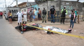 Equipes do instituto de criminalística foram acionadas para investigar as causas do acidente