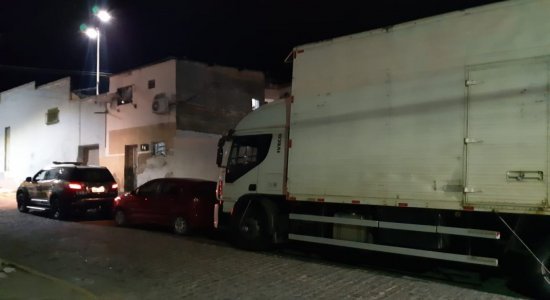 PRF recuperou caminhão com eletrodomésticos