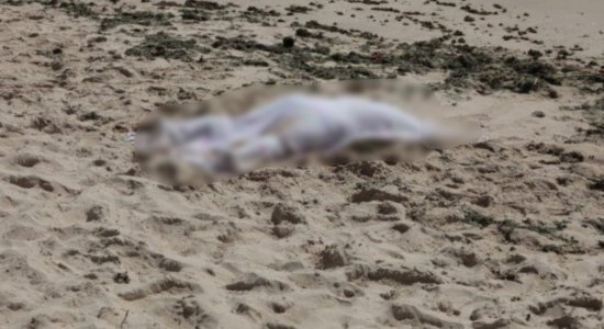 Corpo de mulher foi encontrado na praia