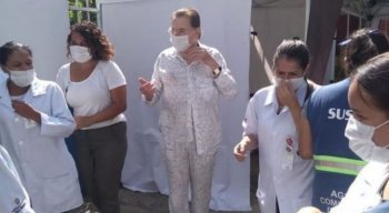 Silvio Santos é vacinado contra a covid-19 em São Paulo