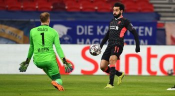 Salah marcou um dos gols da vitória do Liverpool