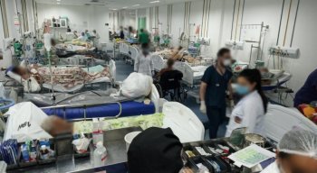 Superlotação no Hospital Getúlio Vargas, no Recife