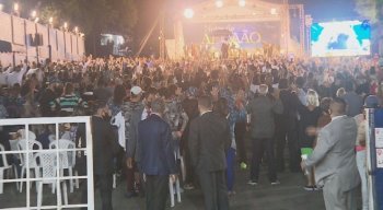 Culto reunia duas mil pessoas sem distanciamento social em Curitiba