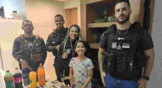 Anne Heloíse recebeu a surpresa em seu aniversário de 11 anos