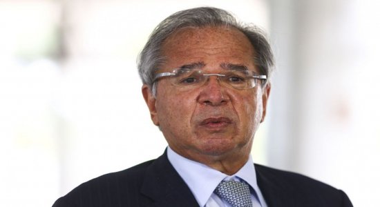 Novo auxílio emergencial pode ficar para abril, diz ministro Paulo Guedes