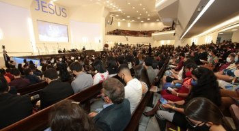 Projeto classifica igrejas como atividade essencial