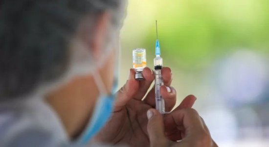 Covid-19: Vacinação de profissionais da segurança pública em Pernambuco começa nesta terça (06)