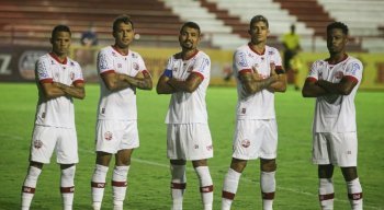 Erick, Vinícius, Kieza, Camutanga e Matheus Trindade, jogadores do Náutico.