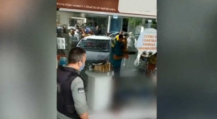Dois suspeitos são mortos durante assalto em loja na Zona da Mata de Pernambuco