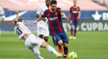 Real Madrid e Barcelona se enfrentam pelo Campeonato Espanhol