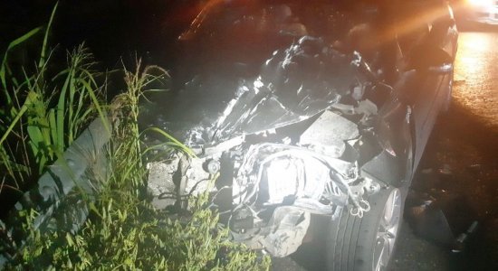 Colisão entre viatura da PM e carro deixa 4 feridos no Agreste de Pernambuco