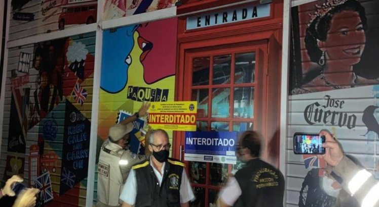 Boate é interditada após realizar festa clandestina na Zona Sul do Recife
