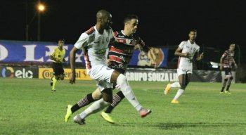 Santa Cruz e Cianorte se enfrentaram no estádio Albino Turbay, pela Copa do Brasil