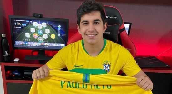 O Pernambucano Paulo Neto venceu a seletiva do campeonato Sul-Americano do FIFA 21