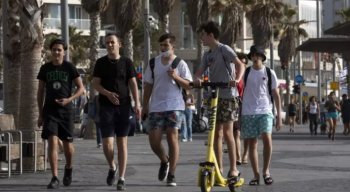 Em Israel, população pode andar sem máscaras nas ruas