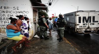Segundo o delegado João Brito, pelo menos, três homens participaram do crime.