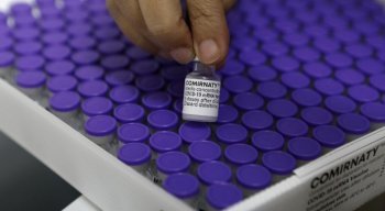 Vacinas da Pfizer chegaram nesta segunda-feira (3)