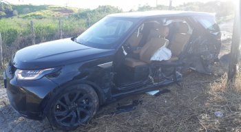 Um revólver calibre 38 foi encontrado com o motorista que dirigia o Corolla