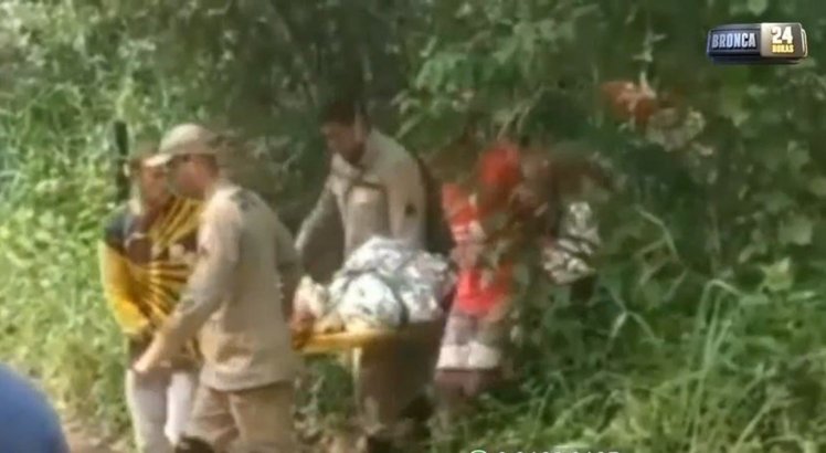 Homem que estava desaparecido é resgatado em matagal em Camaragibe; veja vídeo