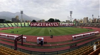 Venezuela e Uruguai se enfrentam pelas Eliminatórias da Copa do Mundo