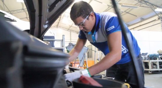 SENAI oferece mais de 2 mil vagas para cursos técnicos