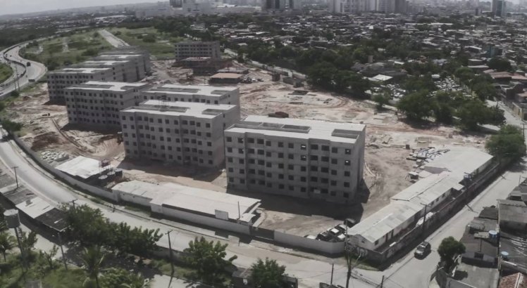 Habitacionais Encanta Moça I e II estão sendo construídos no terreno do antigo aeroclube do Recife, no Pina