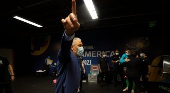 Tite ficou satisfeito com a estreia da seleção brasileira na Copa América
