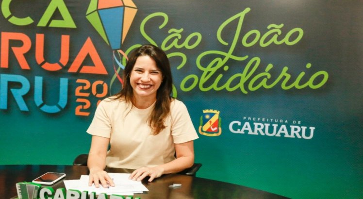 Prefeitura dá auxílio financeiro para trabalhadores do São João de Caruaru