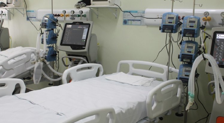 Hospital de Campanha de Caruaru abre 10 novos leitos de UTI para pacientes com Covid-19