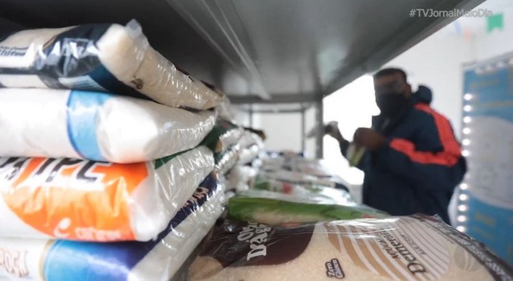 Agência publicitária lança campanha para arrecadar alimentos para pessoas em situação de rua no Grande Recife