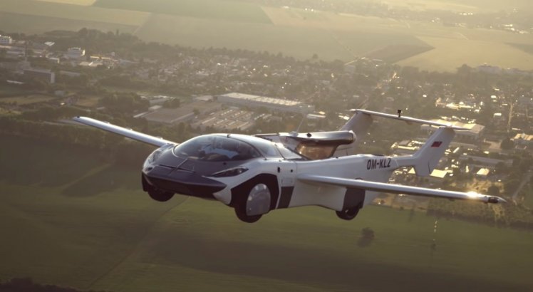 Carro voador realiza com sucesso voo teste entre cidades; veja vídeo