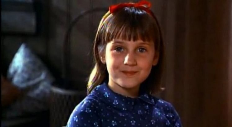 Como está a atriz de 'Matilda'? Veja o antes e depois de Mara Wilson